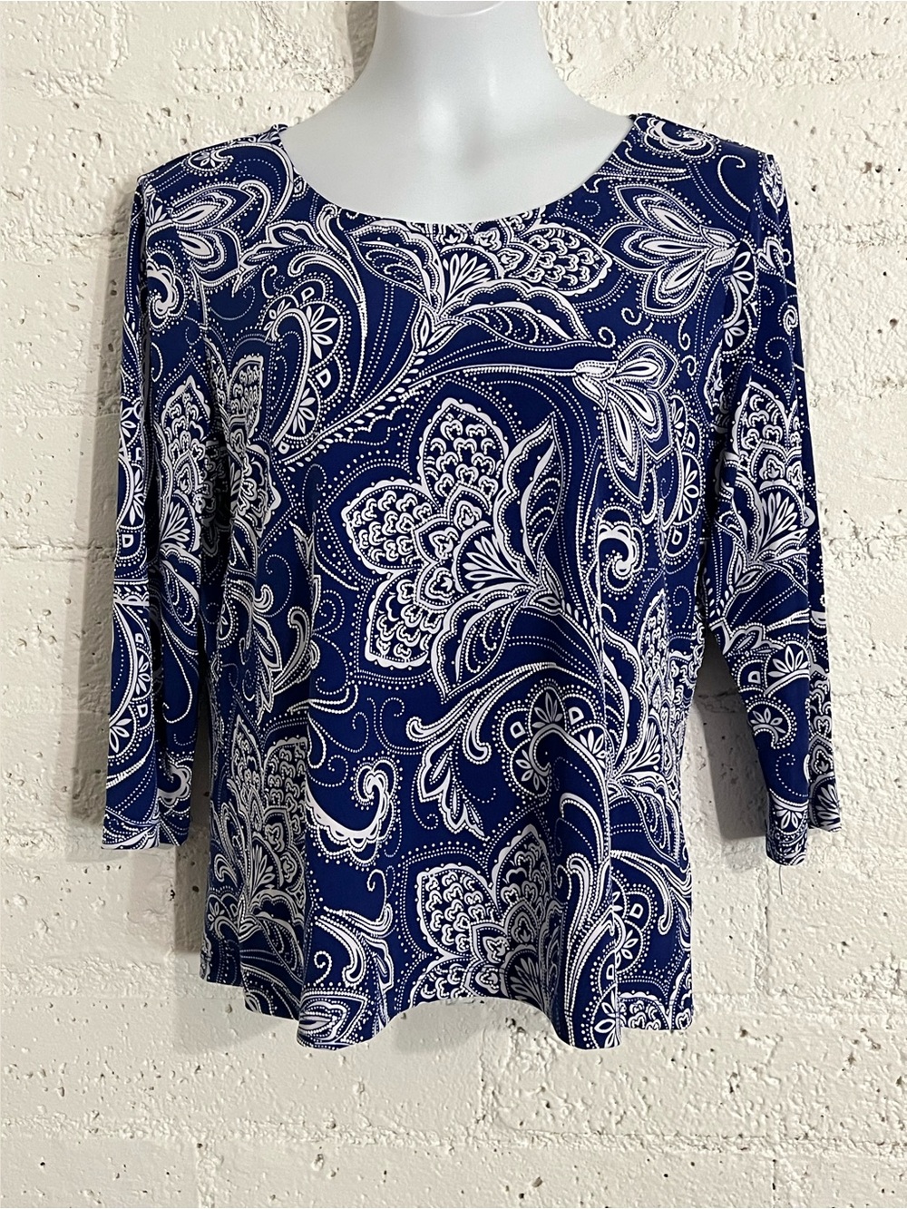 Ruby Rd. Petite Top PL Blue White Paisley Floral 3/4 Sleeve Textured Stretch I16